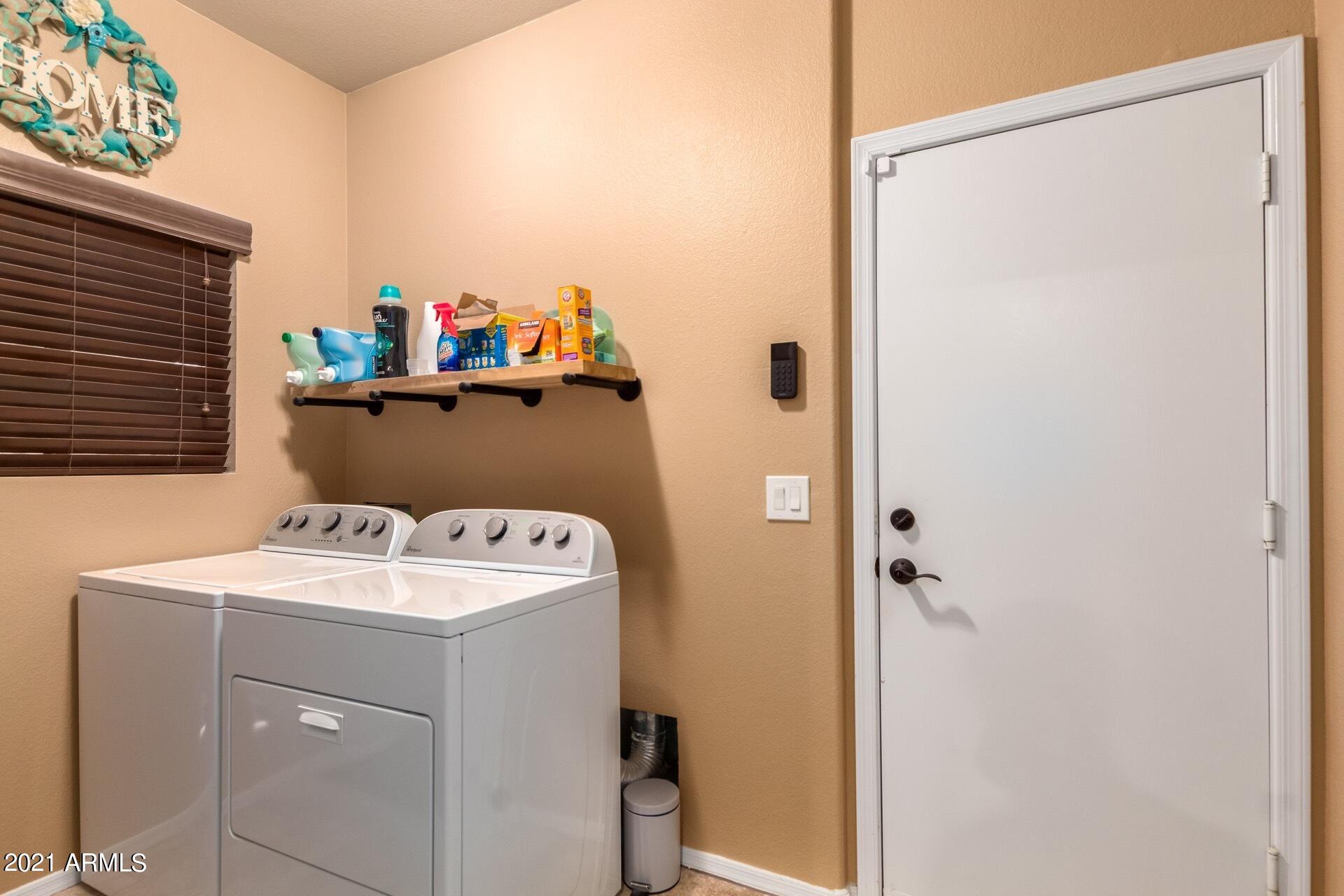 2107 West Carter Road Phoenix, AZ 85041 - Photo 14 of 19 Laundry