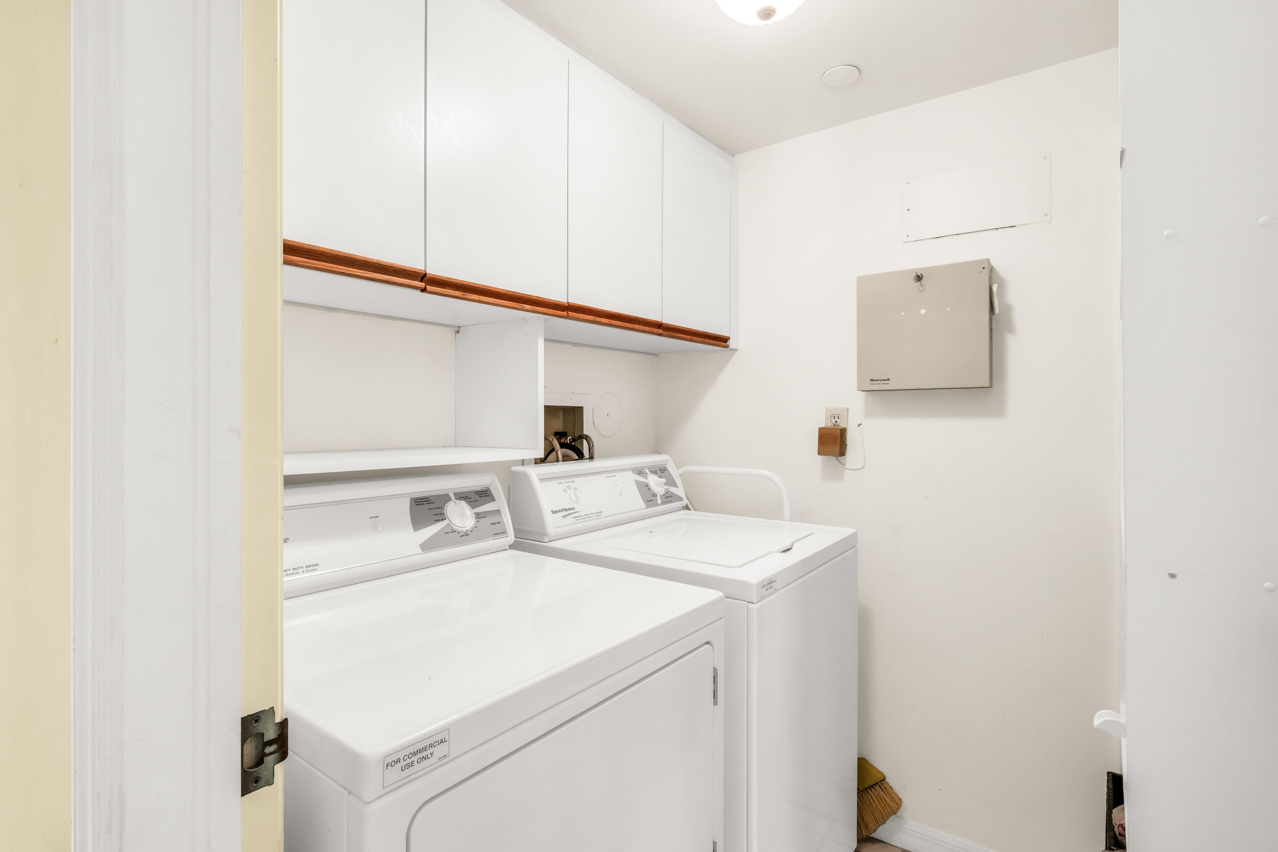 100 Southeast 5th Avenue, Unit 107 Boca Raton, FL 33432 - Photo 15 of 67 photo-17