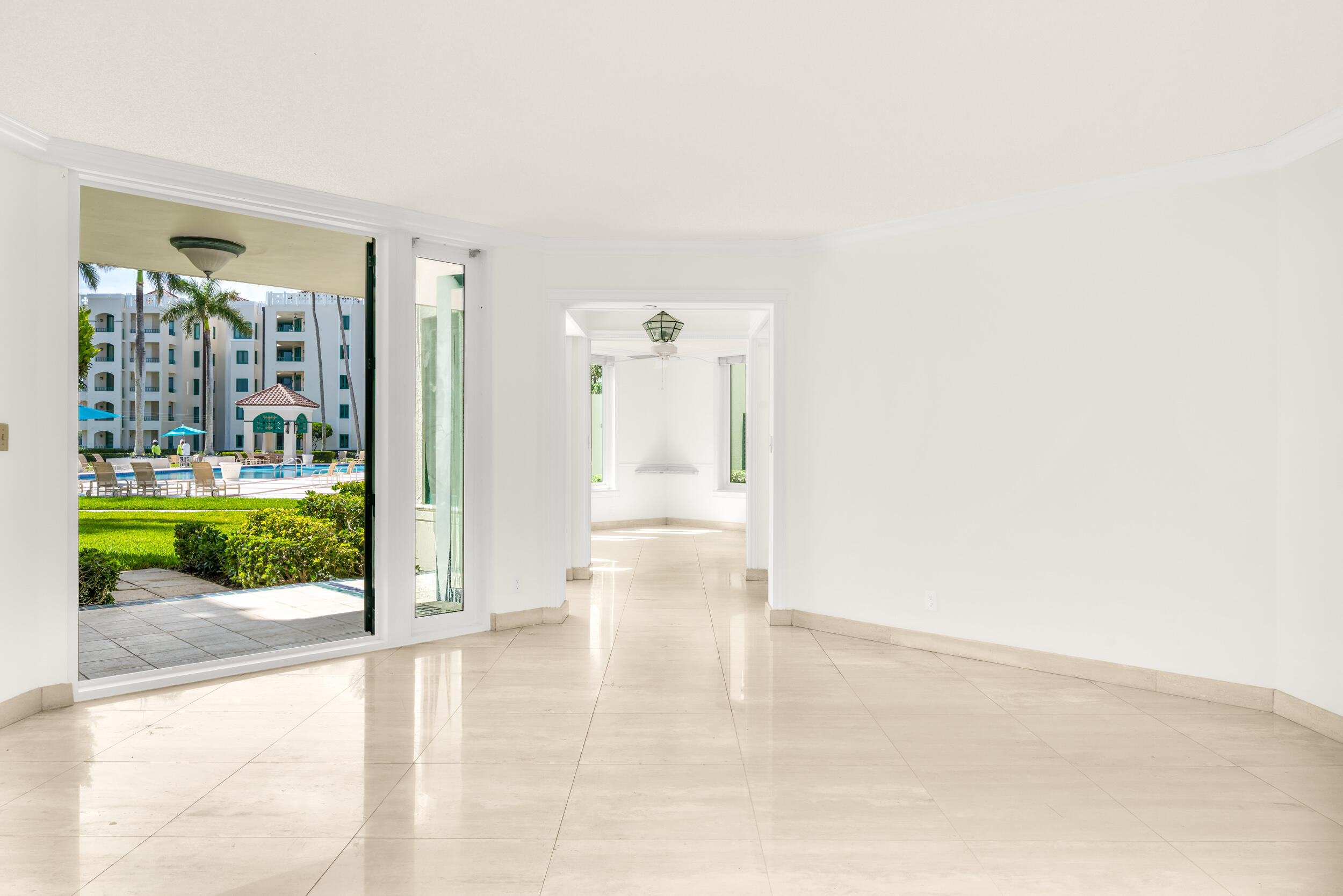 100 Southeast 5th Avenue, Unit 107 Boca Raton, FL 33432 - Photo 2 of 67 photo-2