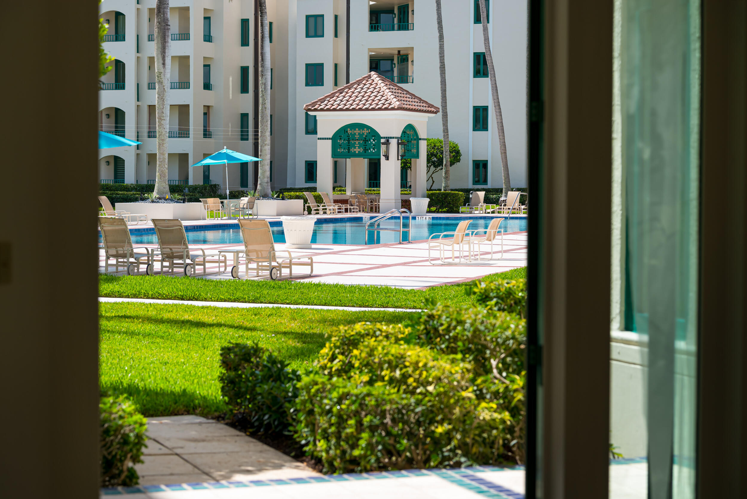 100 Southeast 5th Avenue, Unit 107 Boca Raton, FL 33432 - Photo 25 of 67 photo-27