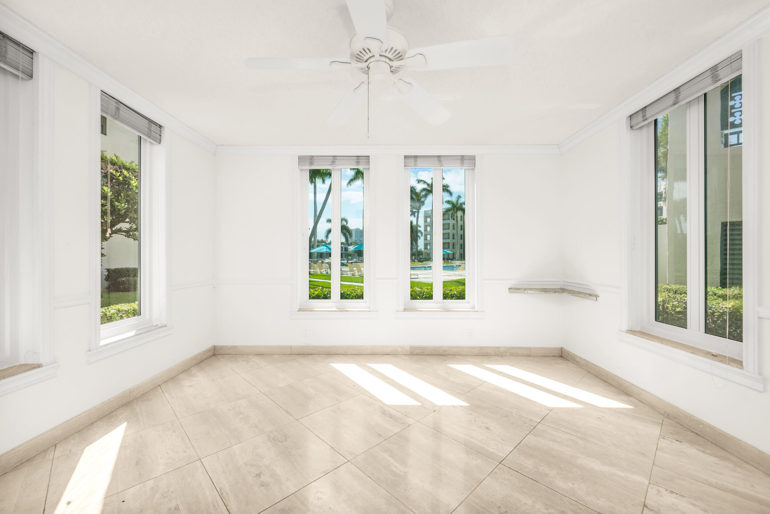 100 Southeast 5th Avenue, Unit 107 Boca Raton, FL 33432 - Photo 3 of 67 photo-7
