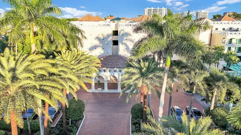 $975,000 | 100 Southeast 5th Avenue, Unit 107, Boca Raton, FL 33432