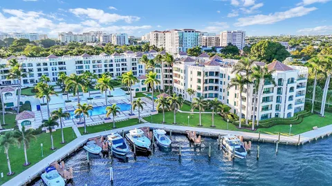 $975,000 | 100 Southeast 5th Avenue, Unit 107, Boca Raton, FL 33432