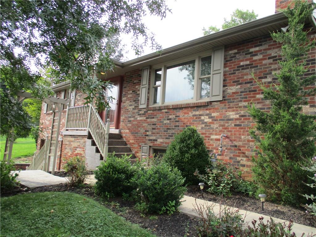 127 Valley Road Eighty Four, PA 15330 - Photo 2 of 24