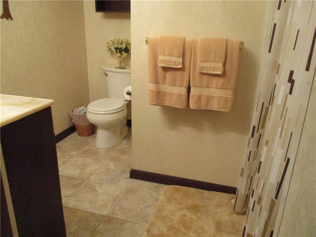 127 Valley Road Eighty Four, PA 15330 - Photo 14 of 24