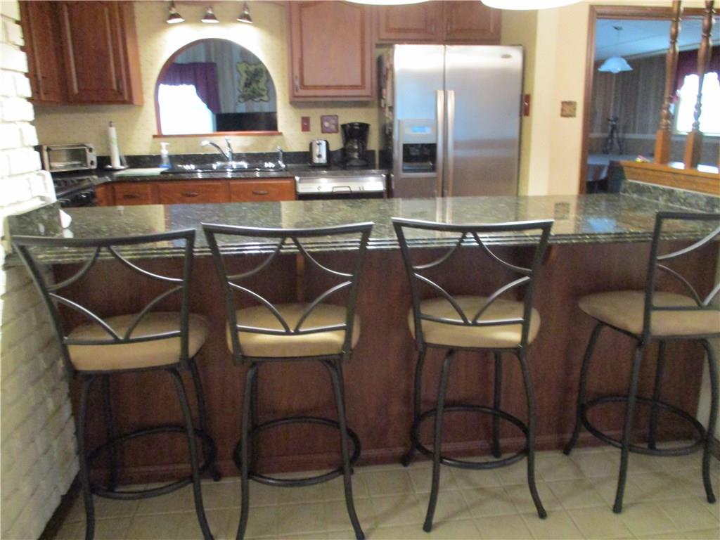 127 Valley Road Eighty Four, PA 15330 - Photo 8 of 24