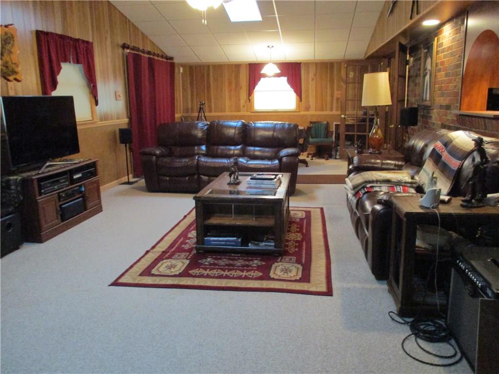127 Valley Road Eighty Four, PA 15330 - Photo 10 of 24