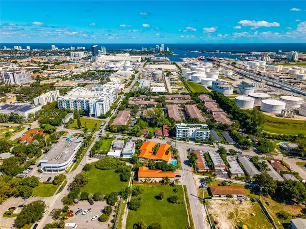 $1,550 | 2025 Miami Road, Unit 8B, Fort Lauderdale, FL 33316