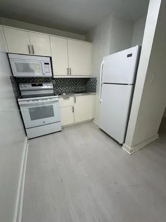 $1,550 | 2025 Miami Road, Unit 8B, Fort Lauderdale, FL 33316