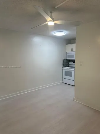 $1,550 | 2025 Miami Road, Unit 8B, Fort Lauderdale, FL 33316