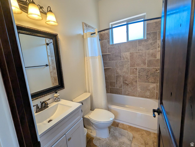 372 South Leoni Way Washington, UT 84780 - Photo 16 of 48