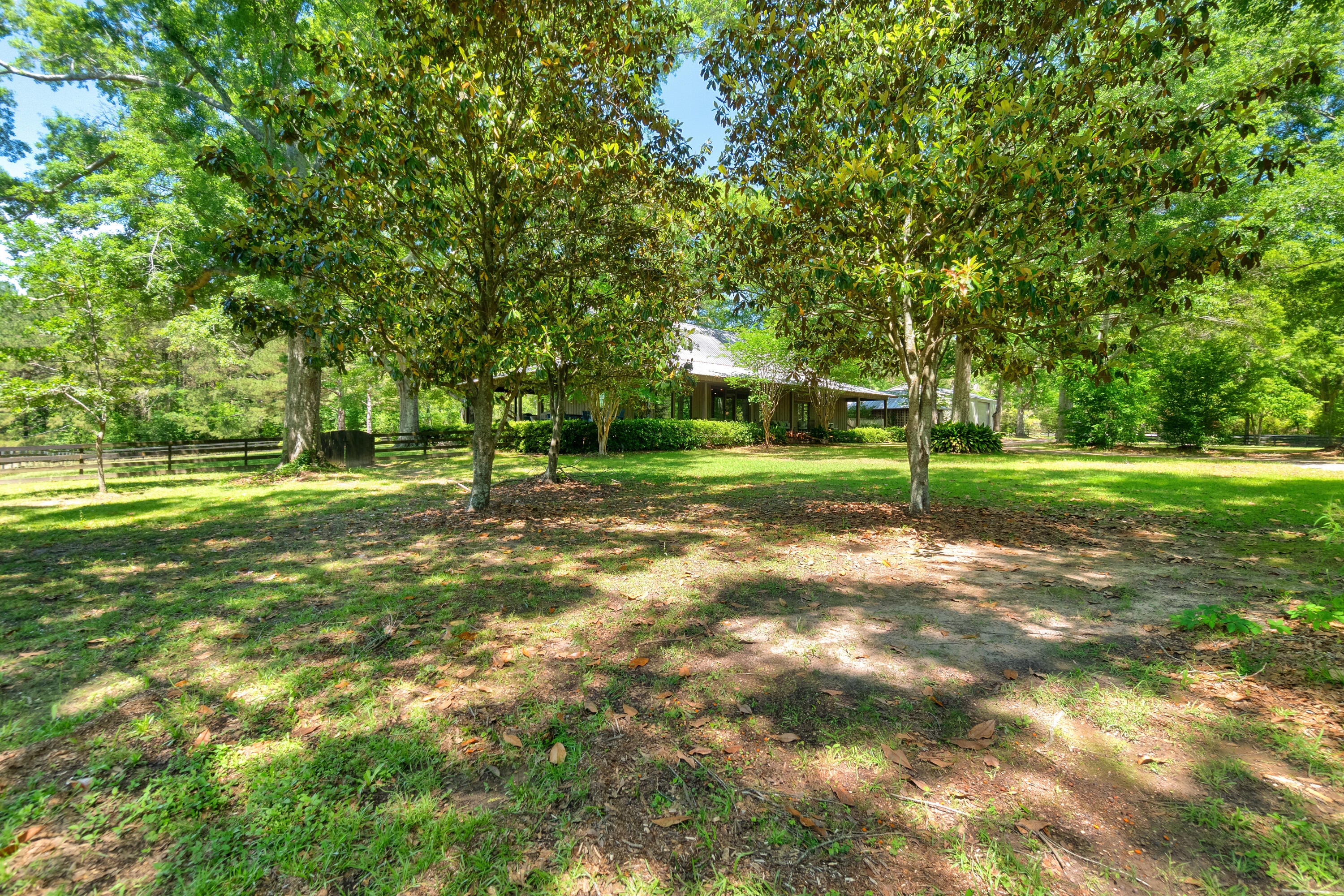 5844 North Williamsburg Road Bassfield, MS 39421 - Photo 8 of 109 Gallery Image 8