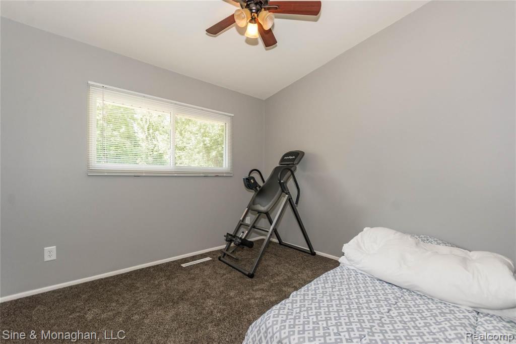 55 Stark Road Rochester Hills, MI 48307 - Photo 34 of 37