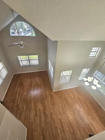 $1,800 | 4334 Highway 441, Unit 11, Okeechobee, FL 34974