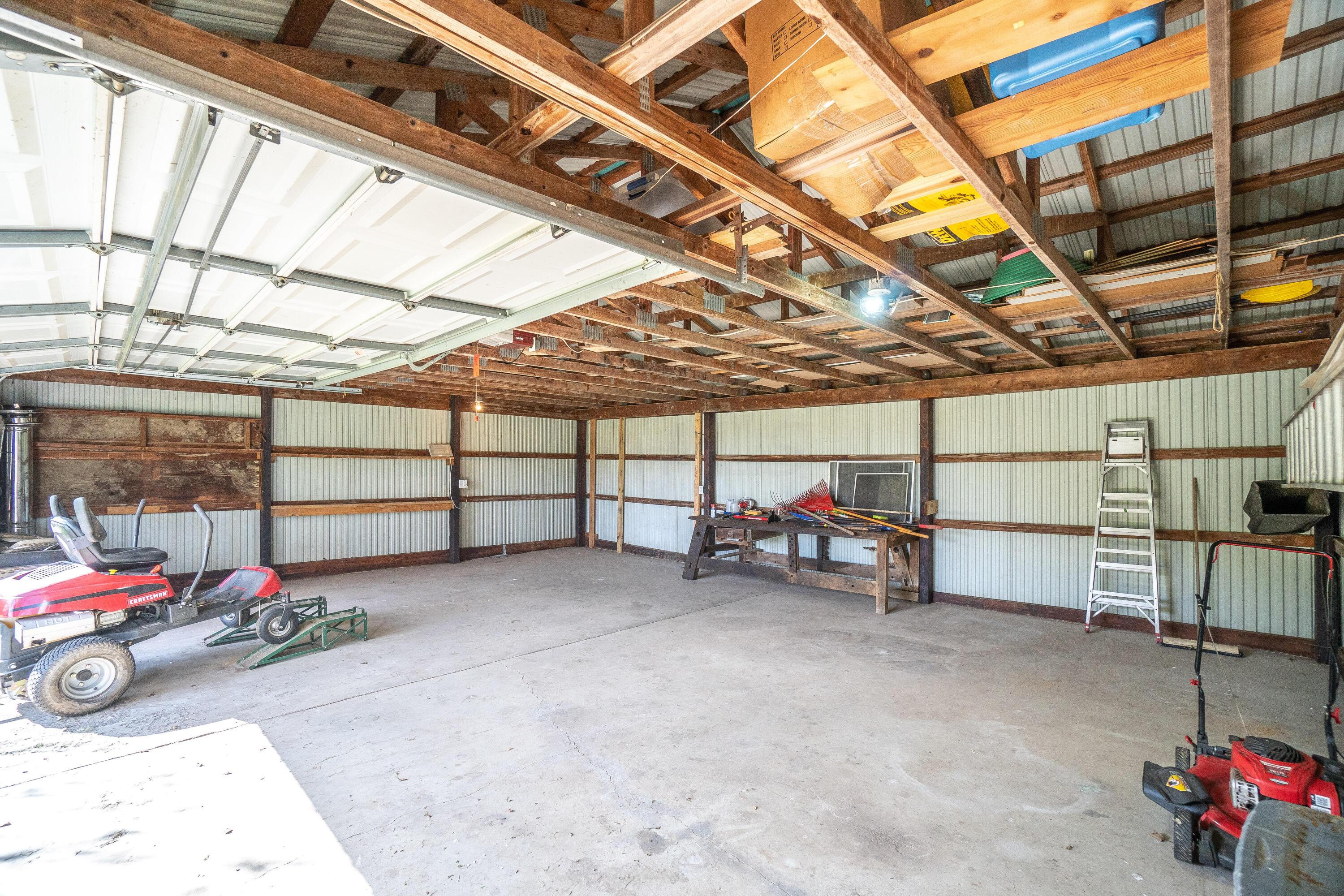 11301 Tarlton Road Circleville, OH 43113 - Photo 38 of 53 f8_11301_Tarlton_Rd_039