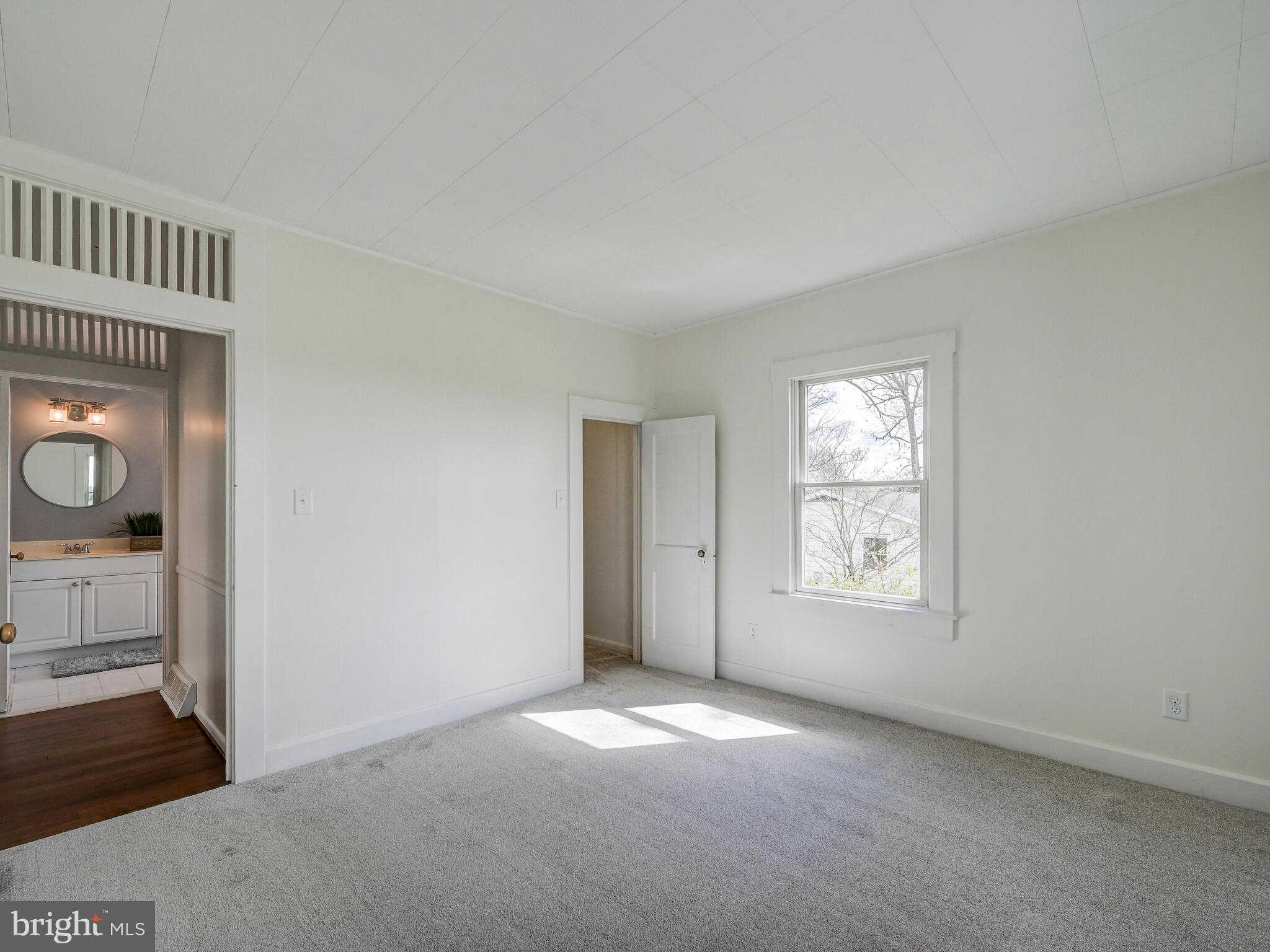 16024 Trenton Road Upperco, MD 21155 - Photo 17 of 31