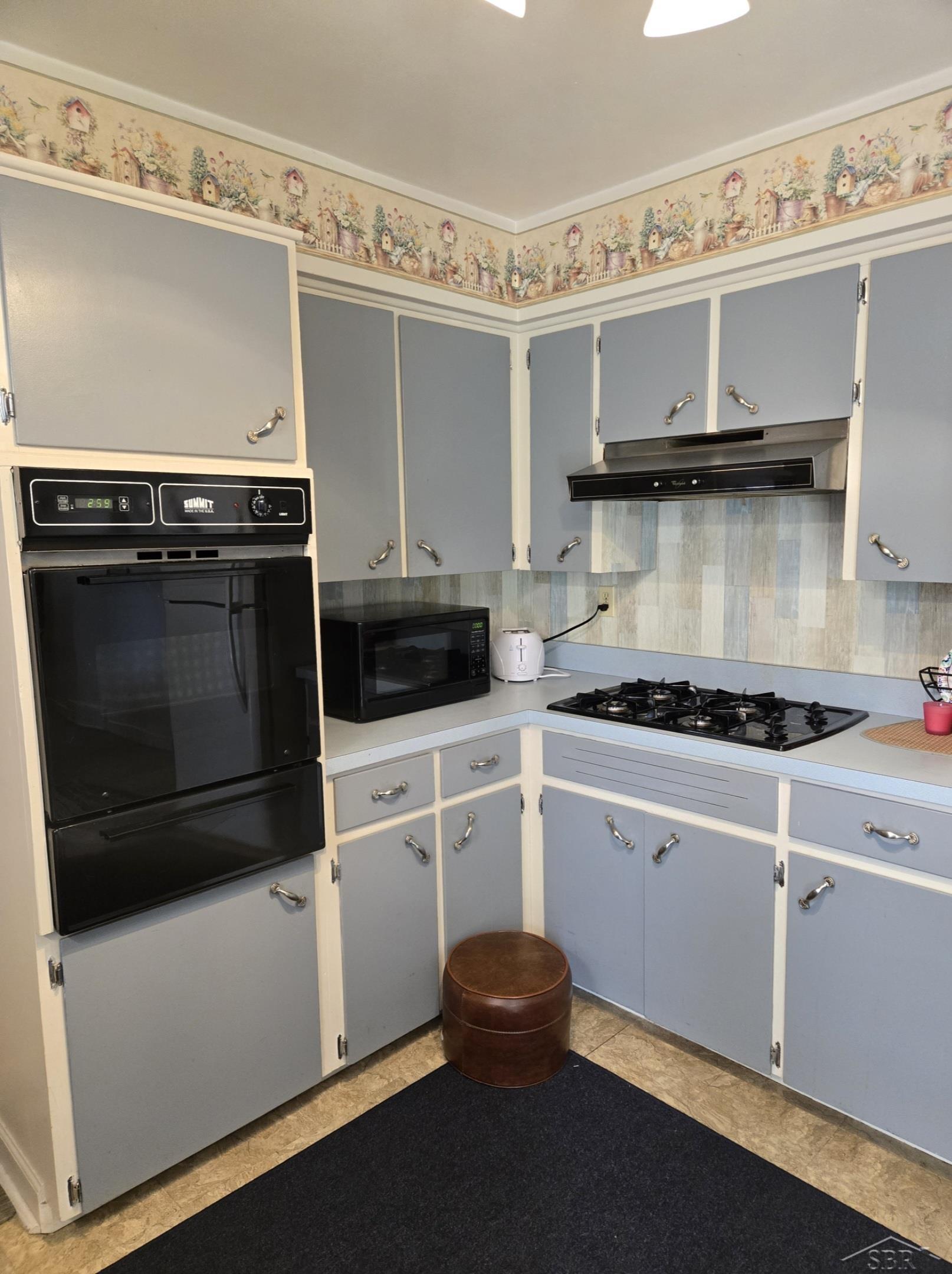 810 St Andrews Road Saginaw, MI 48638 - Photo 9 of 30 50186487-974bb027-1ec9-4570-b866-0d00335dcf2b.JPG