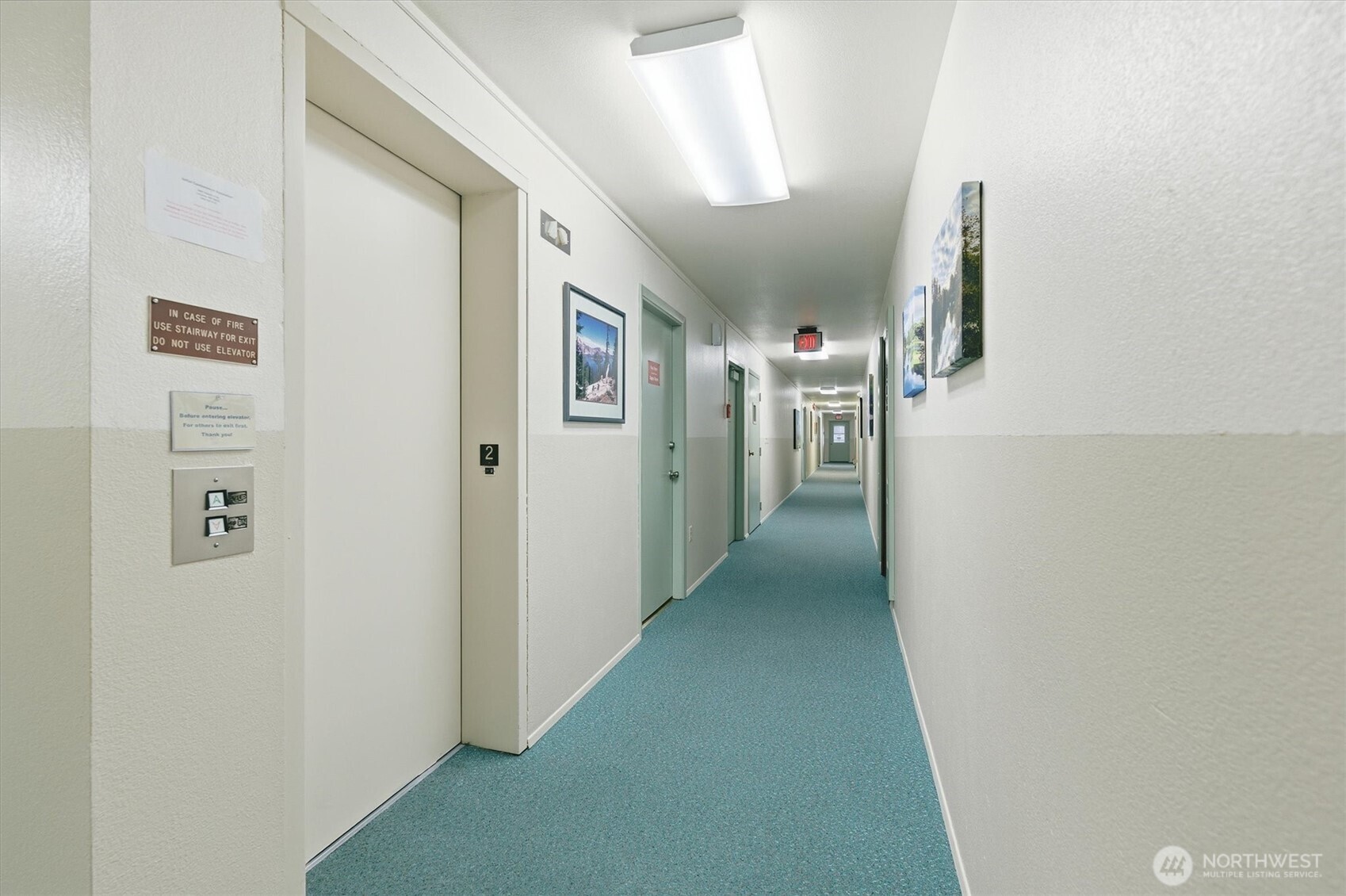 2005 Tibbetts Drive, Unit 209 Longview, WA 98632 - Photo 8 of 40 a view of hallway