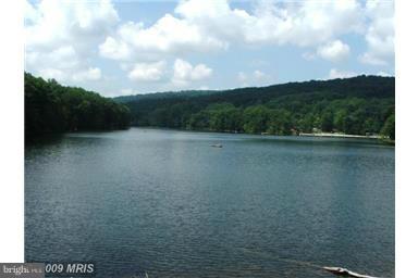 23434 Foxville Road Smithsburg, MD 21783 - Photo 6 of 8 Lake at State Park