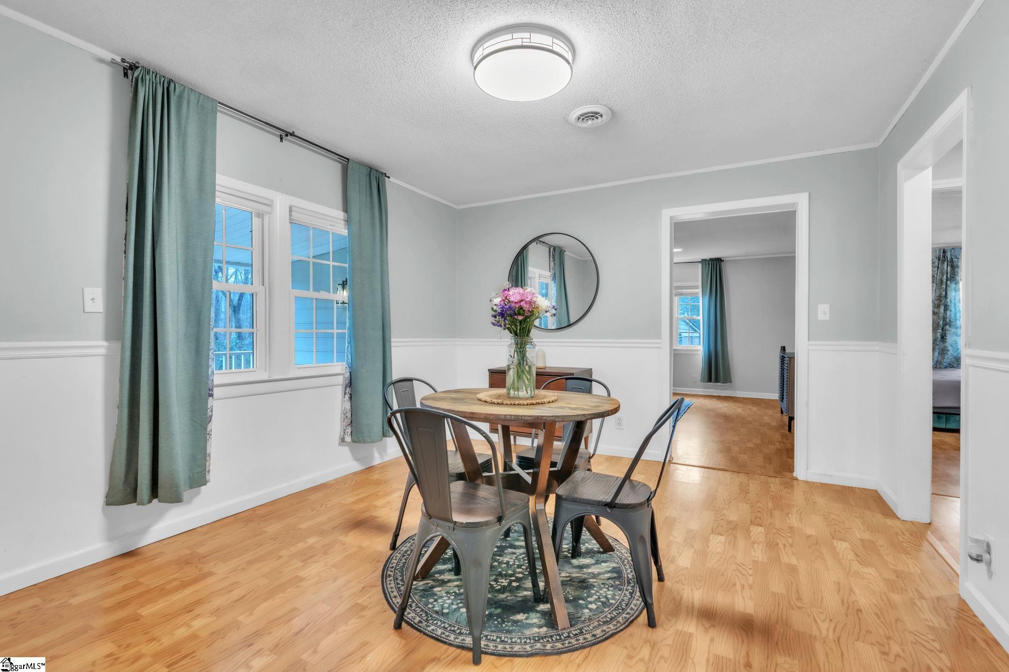 614 Brogan Avenue Anderson, SC 29625 - Photo 7 of 32