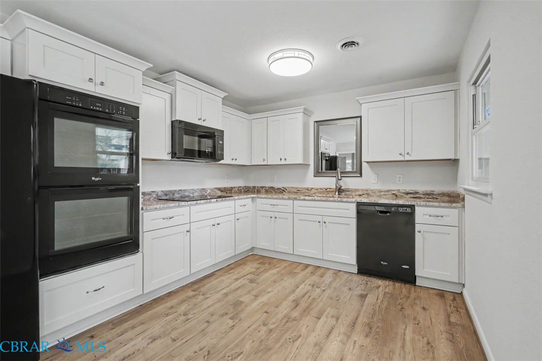 47 Azalea Drive Hampton, VA 23669 - Photo 15 of 35