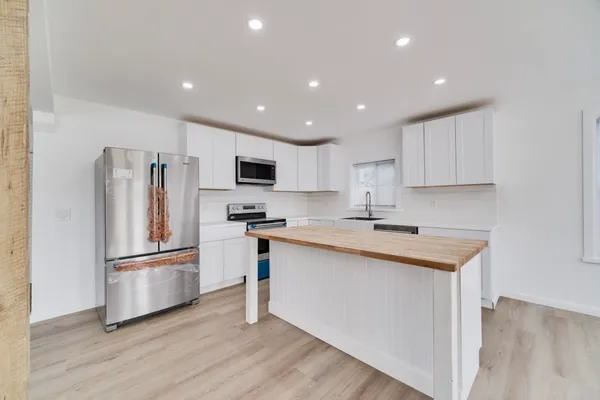 $299,000 | 17016 6th Street, Wellston, MI 49689