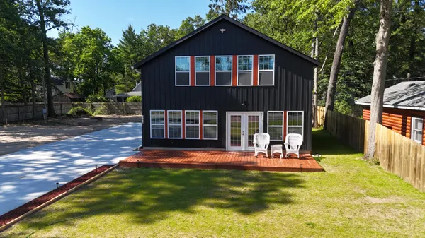 $299,000 | 17016 6th Street, Wellston, MI 49689