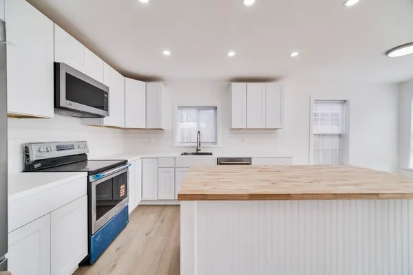 $299,000 | 17016 6th Street, Wellston, MI 49689