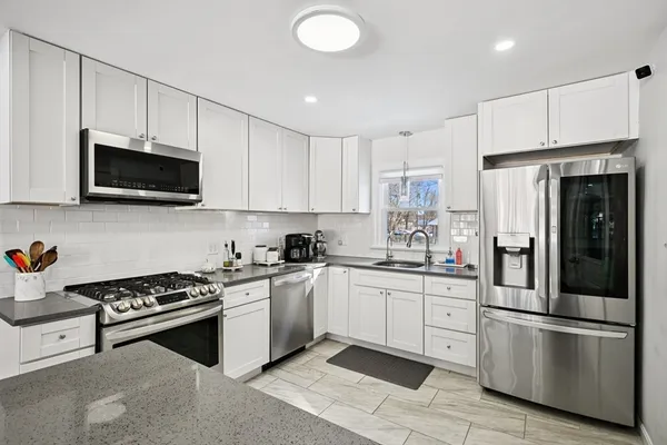 $699,900 | 263 Mansfield Road, North Attleboro, MA 02760