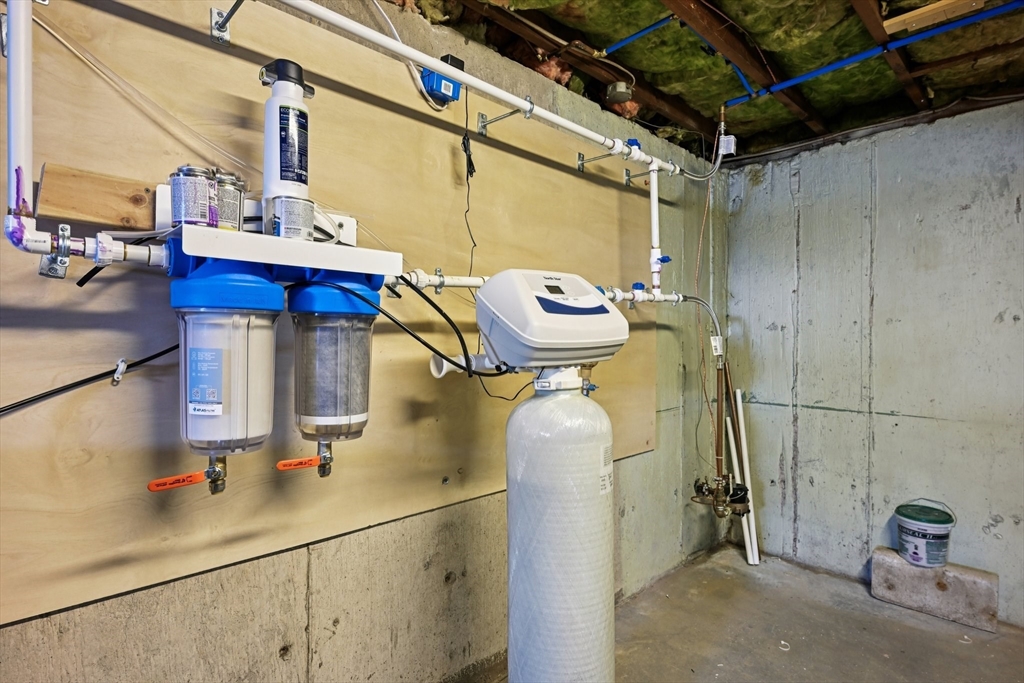 263 Mansfield Road North Attleboro, MA 02760 - Photo 20 of 24