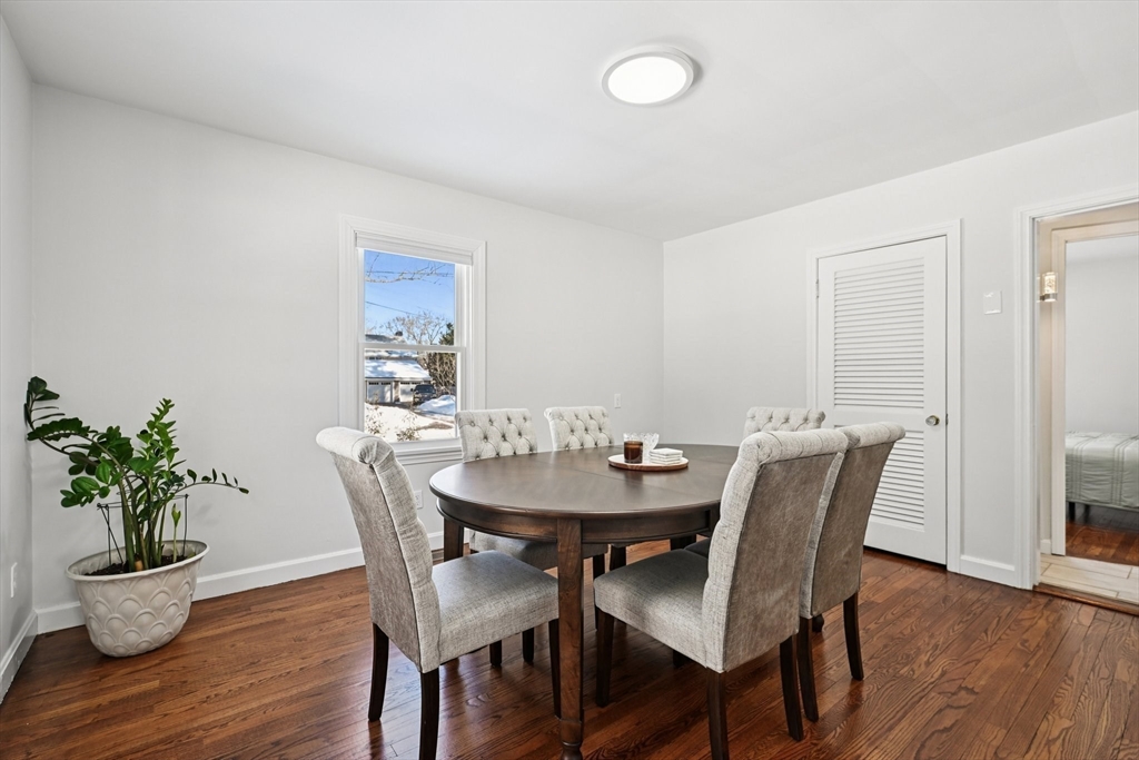 263 Mansfield Road North Attleboro, MA 02760 - Photo 5 of 24