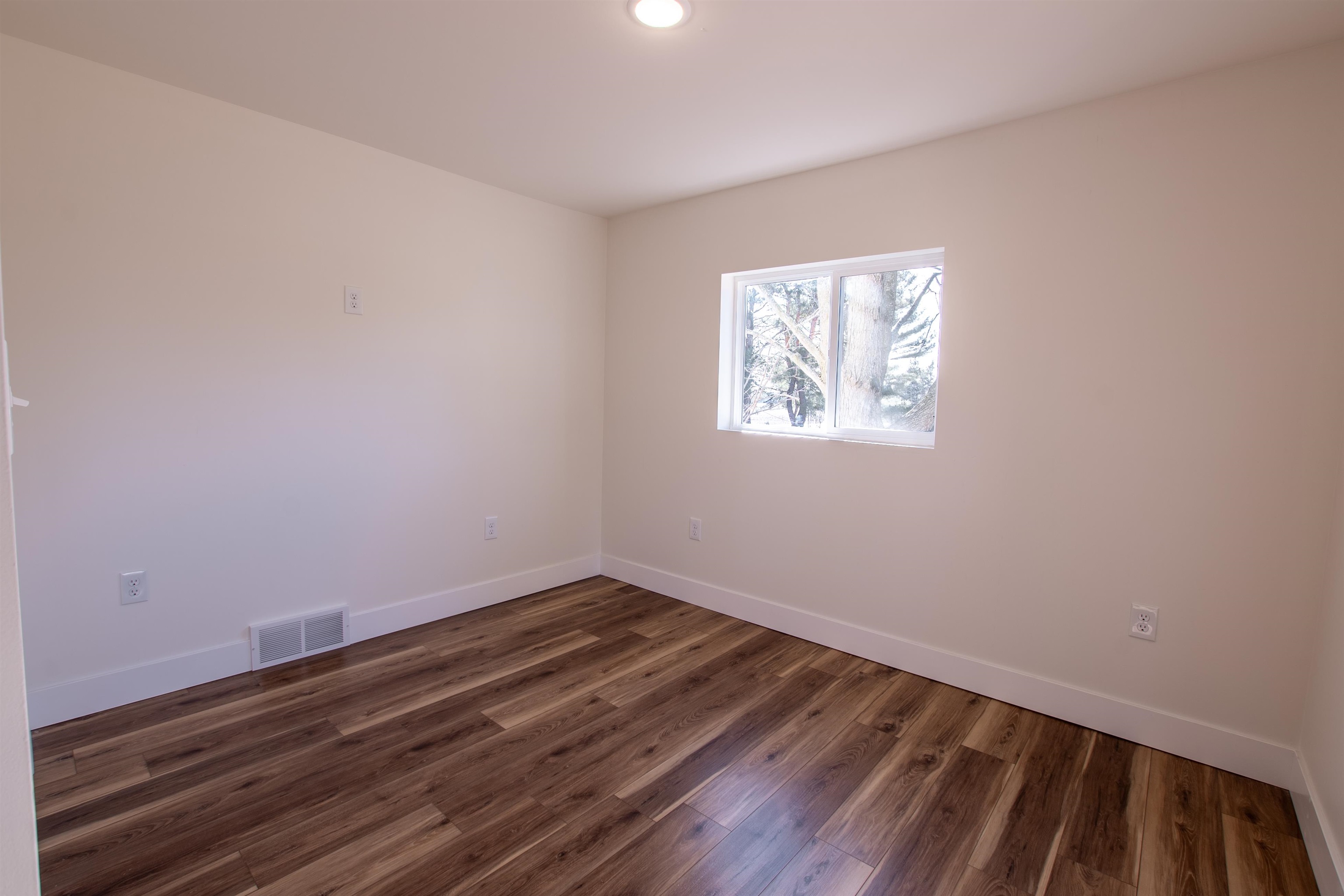 350 Dale Road Beaverton, MI 48612 - Photo 14 of 26