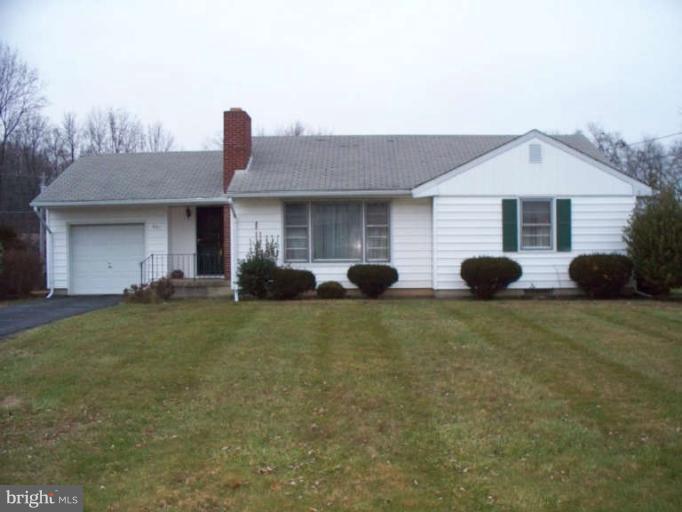 621 Beards Hill Road Aberdeen, MD 21001 - Photo 2 of 27 Exterior (Front)