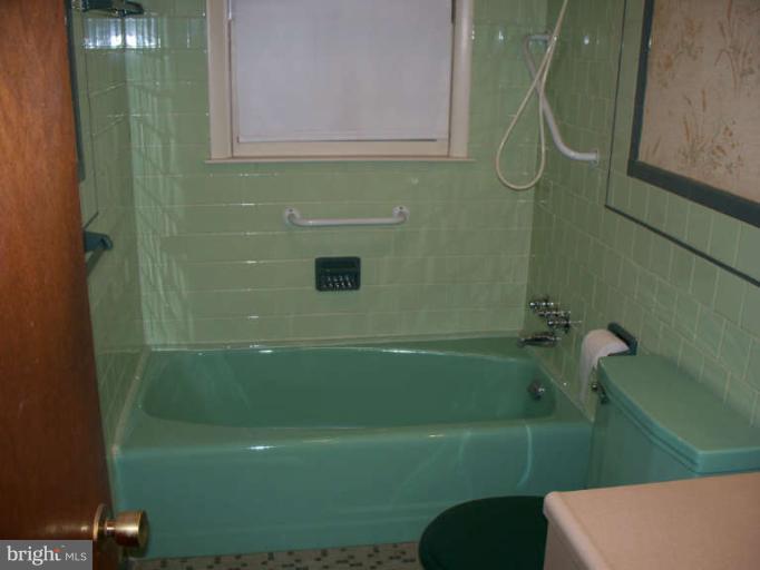 621 Beards Hill Road Aberdeen, MD 21001 - Photo 26 of 27 Bath