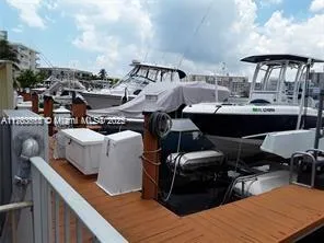 $199,900 | 100 Golden Isles Drive, Unit 811, Hallandale Beach, FL 33009