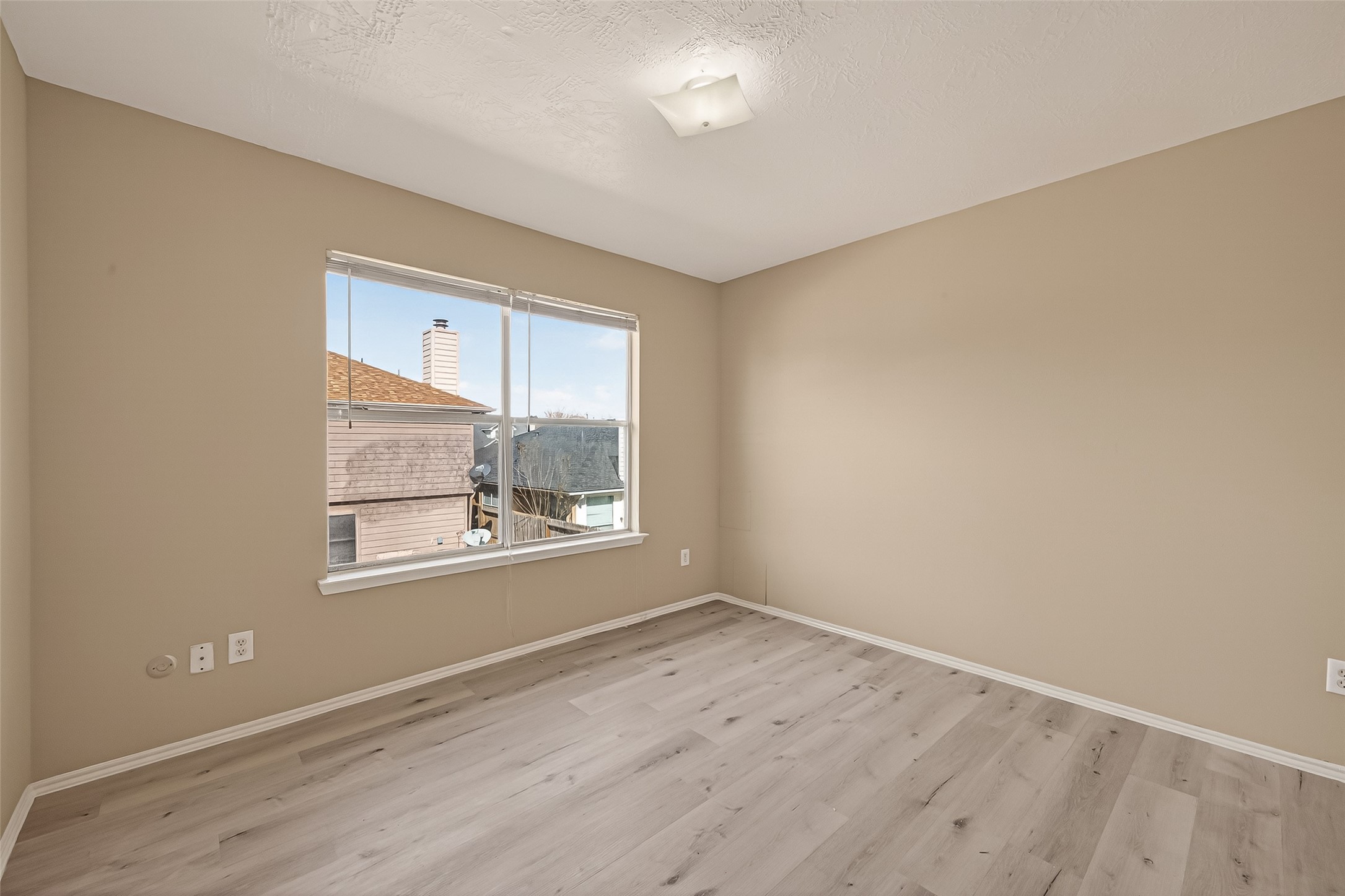 8814 Sage Pl Drive Houston, TX 77071 - Photo 27 of 35