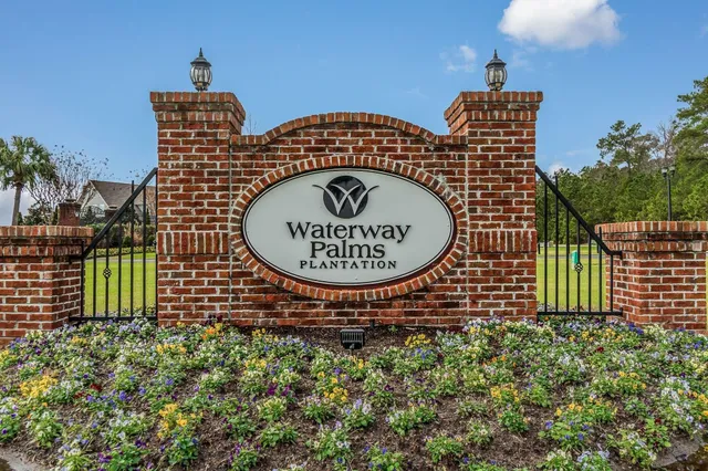 $799,900 | 889 Crystal Water Way, Myrtle Beach, SC 29579