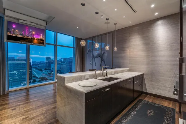 $4,195,000 | 1918 Olive Street, Unit 1603, Dallas, TX 75201