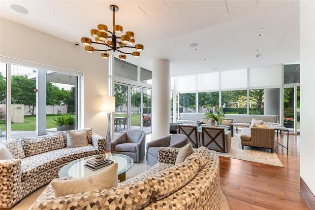 $4,195,000 | 1918 Olive Street, Unit 1603, Dallas, TX 75201