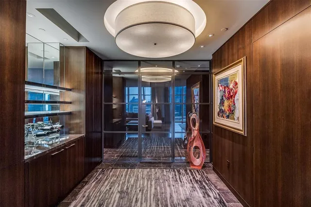 $4,195,000 | 1918 Olive Street, Unit 1603, Dallas, TX 75201