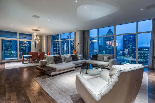 $4,195,000 | 1918 Olive Street, Unit 1603, Dallas, TX 75201