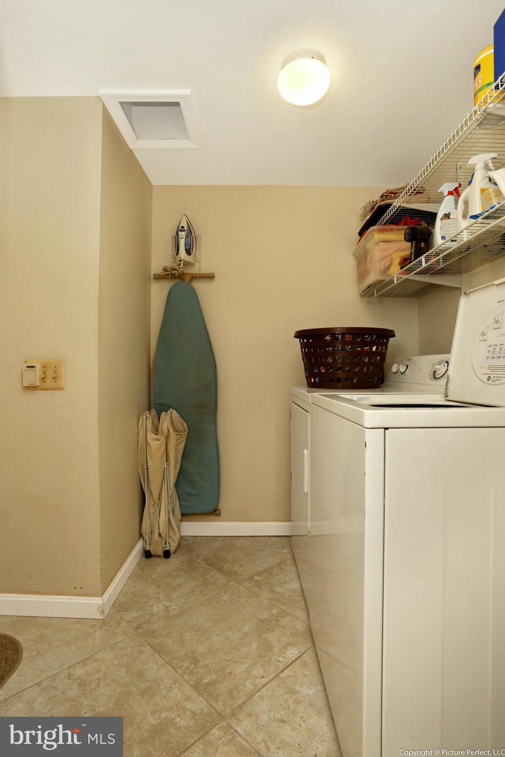 6414 Spring Forest Road Frederick, MD 21701 - Photo 21 of 30 Interior (General)