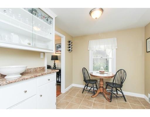 9 Brook Road Topsfield, MA 01983 - Photo 8 of 25