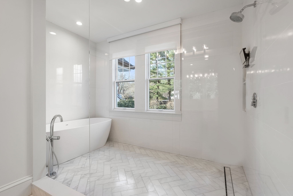 123 Abbott Road Wellesley, MA 02481 - Photo 21 of 42 a view of an empty room with a window