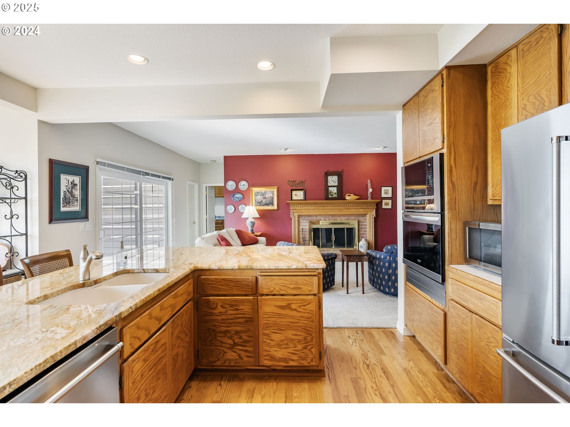 1470 Rosemont Road West Linn, OR 97068 - Photo 7 of 35