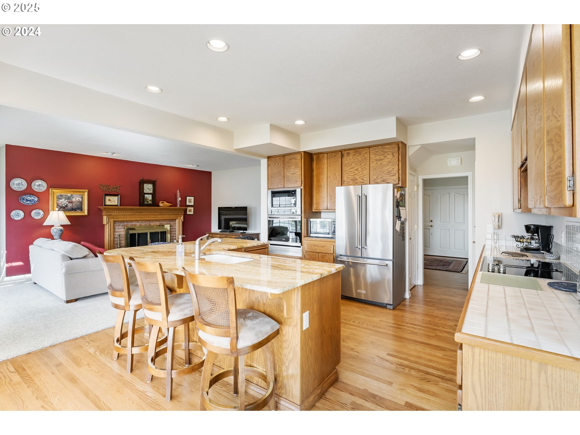 1470 Rosemont Road West Linn, OR 97068 - Photo 9 of 35