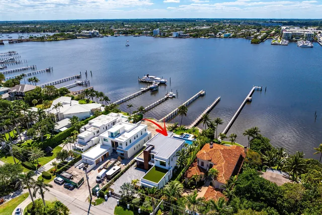 $12,450,000 | 807 North Atlantic Drive, Lantana, FL 33462