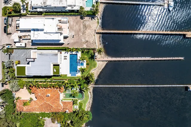 $12,450,000 | 807 North Atlantic Drive, Lantana, FL 33462