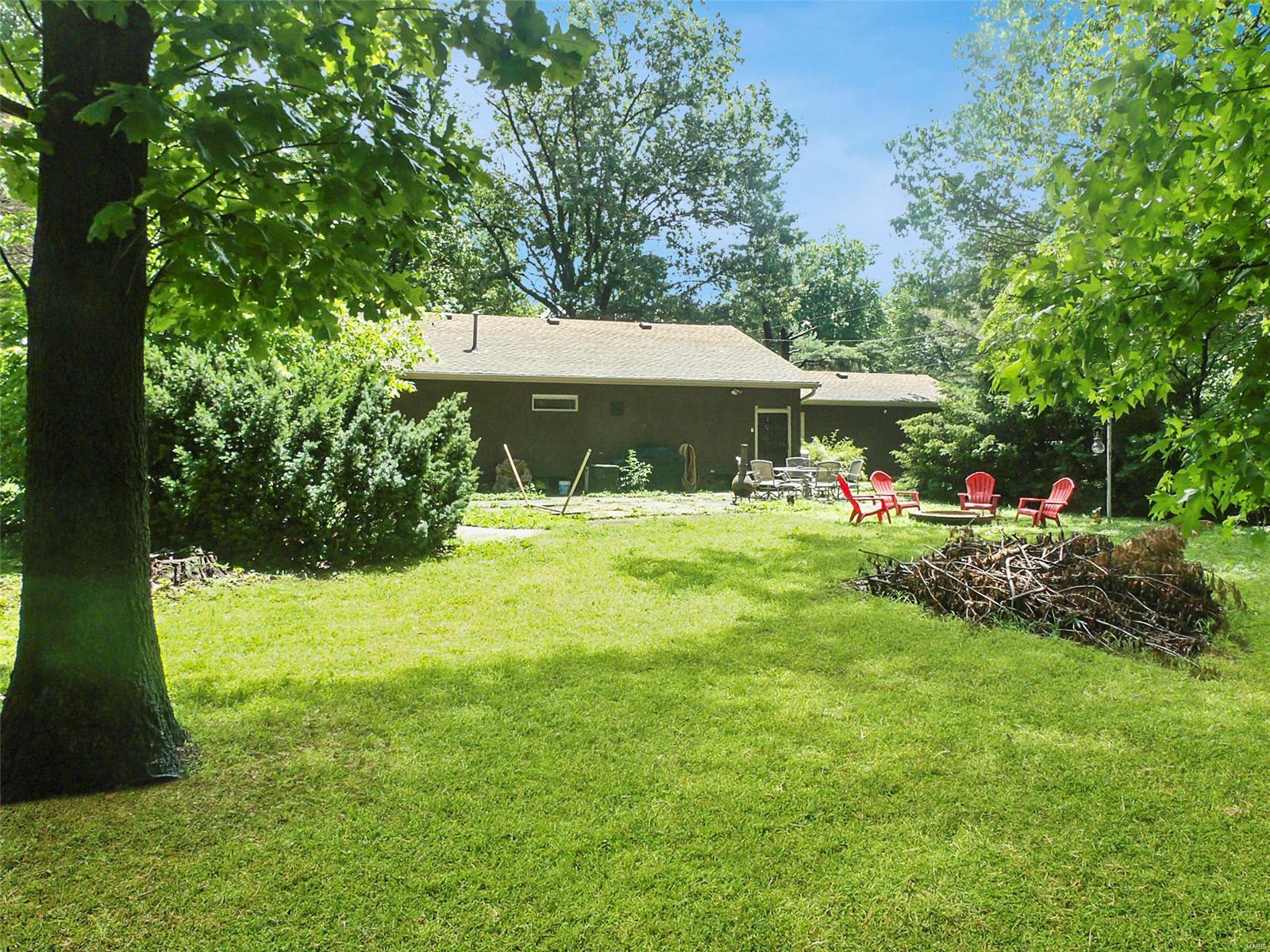 4731 Ahrens Avenue Roxana, IL 62025 - Photo 2 of 28