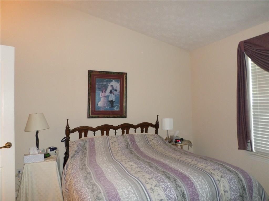 6035 Riva Ridge Drive Indianapolis, IN 46237 - Photo 11 of 14 Gallery Image 11